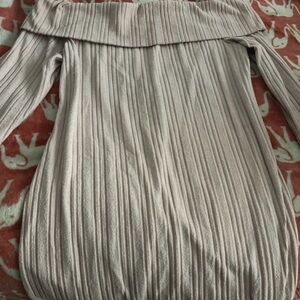 Charlotte Russe Off-Shoulder Sweater - Light Gray